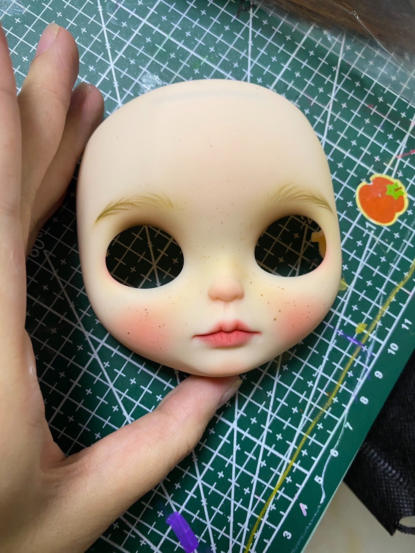 Blythe Doll Custom Faceplate with Makeup(White Skin) -RBL 020