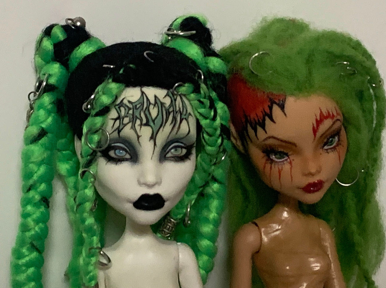 MONSTER HIGH DOLL OOAK CUSTOM,MONSTER HIGH DOLLS REPAINT,2 DOLLS - ART DOLL 095