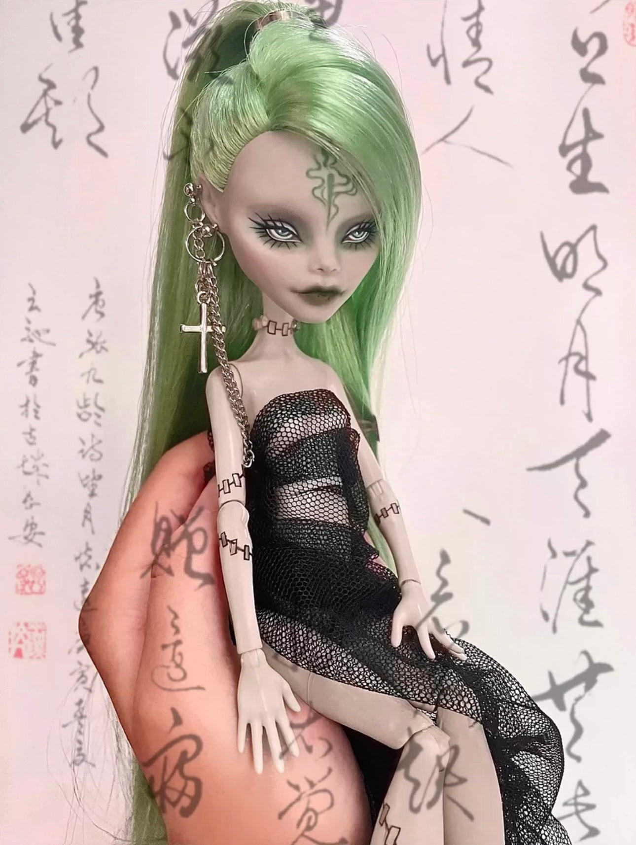 MONSTER HIGH DOLL OOAK CUSTOM,MONSTER HIGH DOLLS REPAINT,FRANKIE,DRACULAURA,LAGOONA - ART DOLL 098