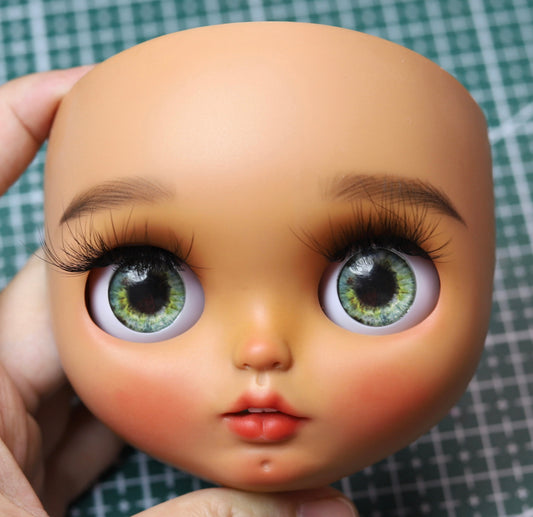 Blythe Doll Custom Faceplate with Makeup(White Skin) -RBL 202407