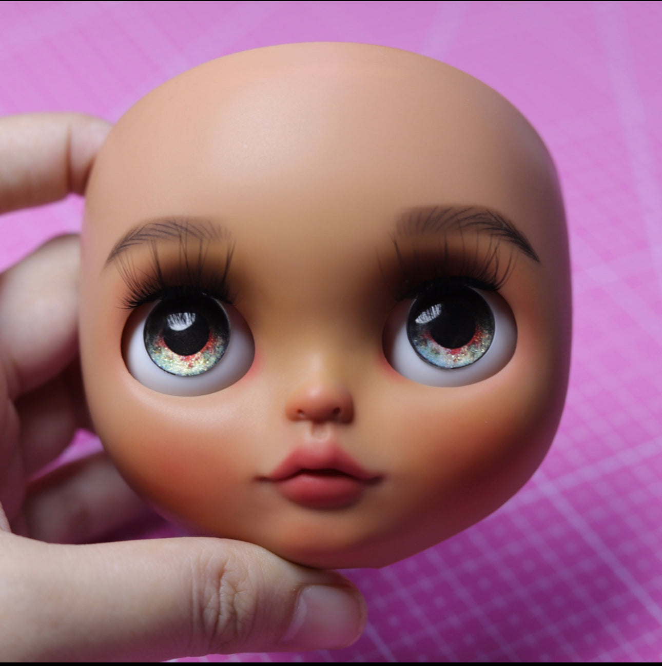 Blythe Doll Custom Faceplate with Makeup(White Skin) -RBL 202409