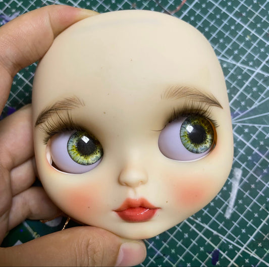 Blythe Doll Custom Faceplate with Makeup(White Skin) -RBL 010