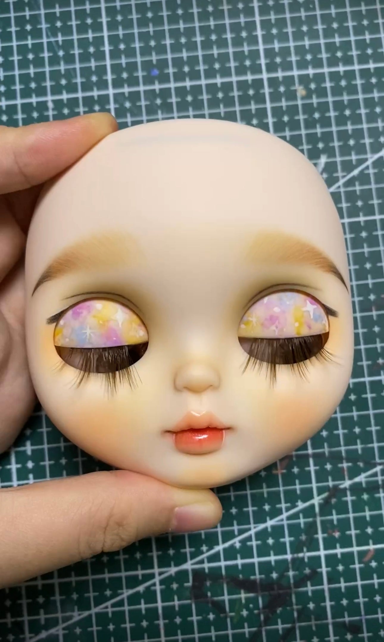 Blythe Doll Custom Faceplate with Makeup(White Skin) -RBL 09