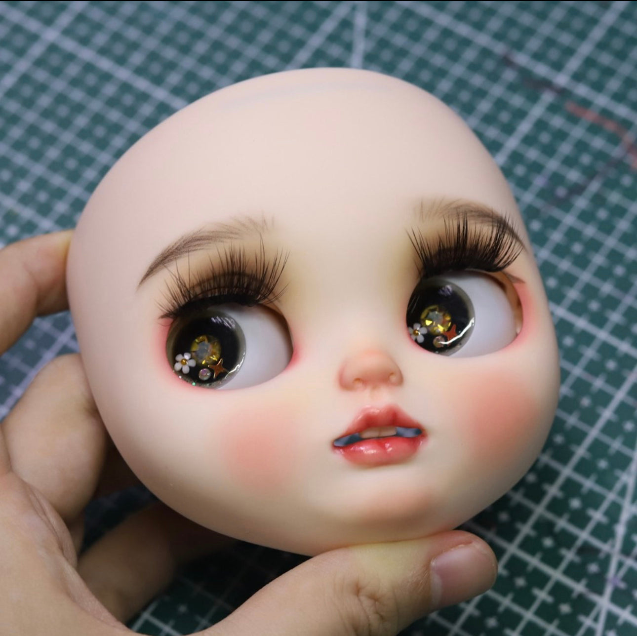 Blythe Doll Custom Faceplate with Makeup(Normal Skin) -RBL 020