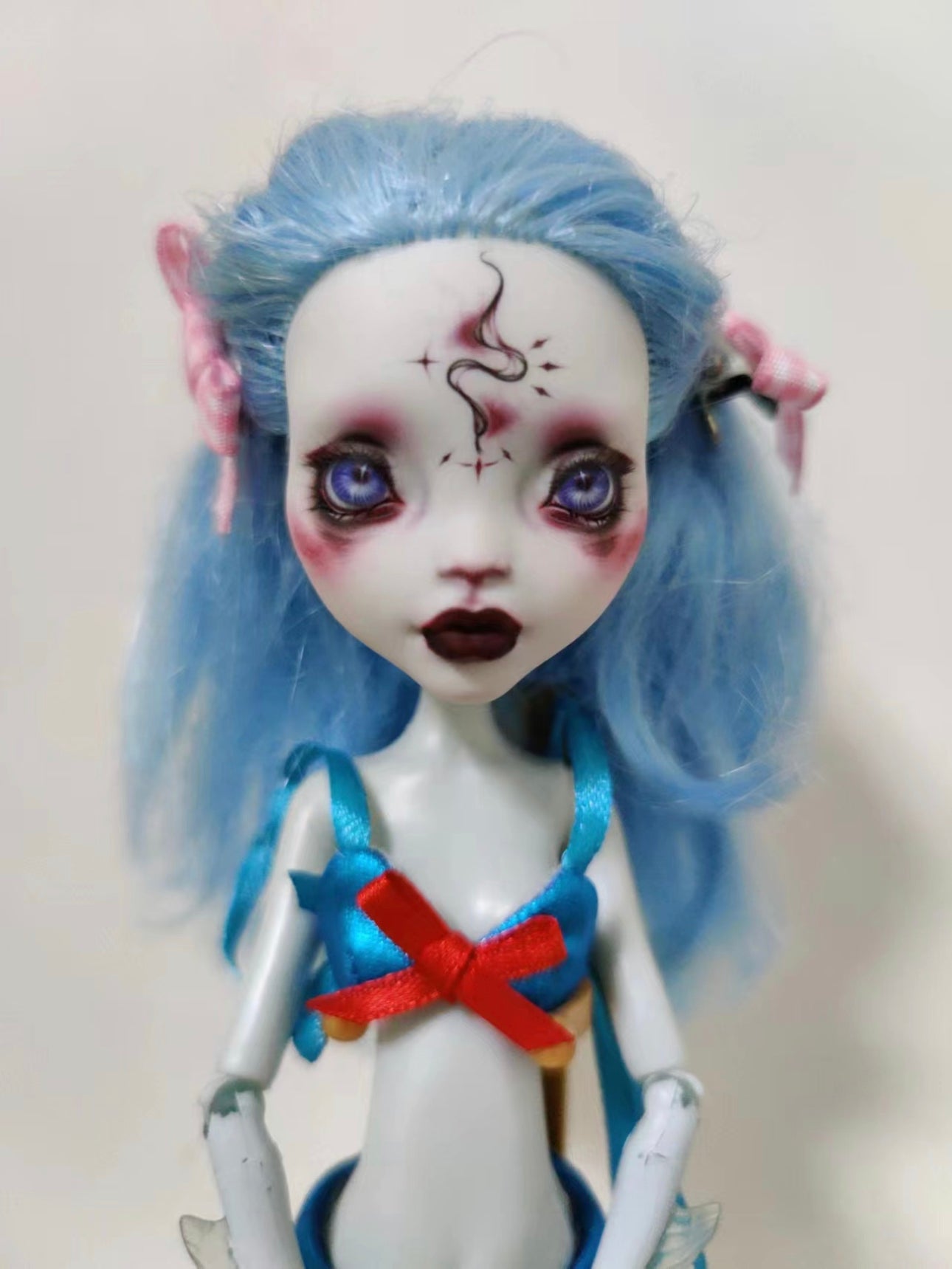 MONSTER HIGH DOLL OOAK CUSTOM,MONSTER HIGH DOLLS REPAINT,FRANKIE,DRACULAURA,LAGOONA - ART DOLL 102