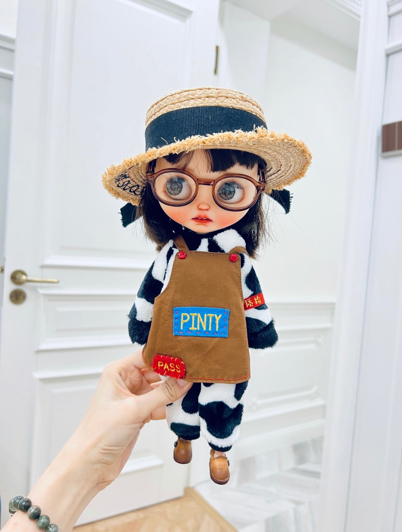 Handmade hat for Blythe,BJD 1/6 Doll Clothes Customized 01