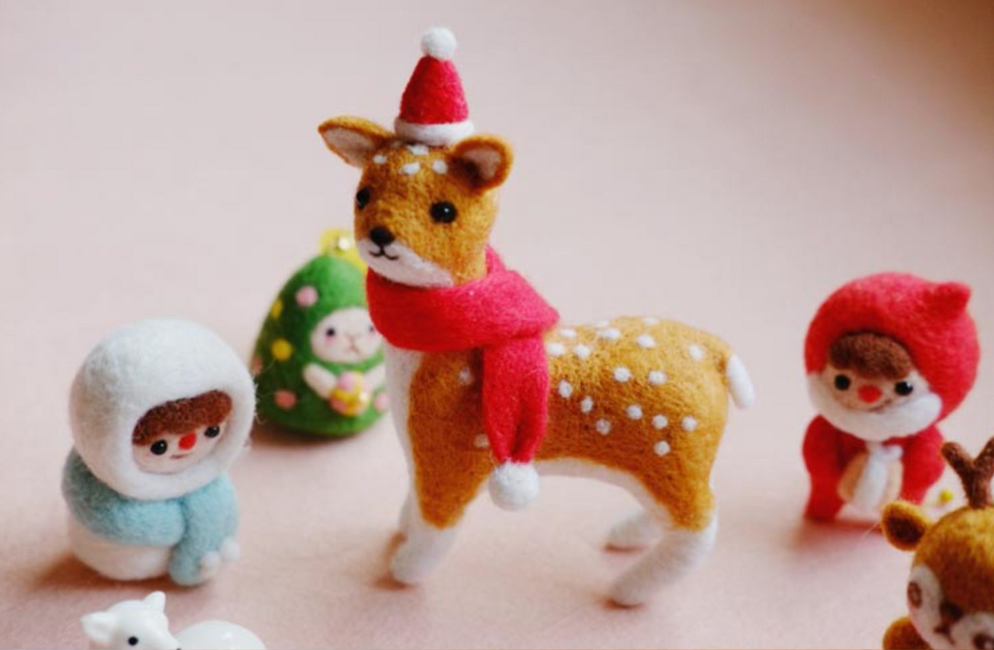 Chrismas animals needle felted wool Material Kit Halloween Christmas Gift013
