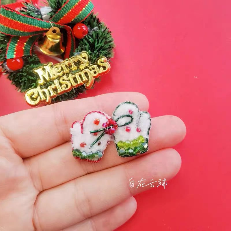DIY Embroidery Kit- Santa Claus Pattern-embroidery beginner kit Handmade Craft Kit-Christmas Gift02