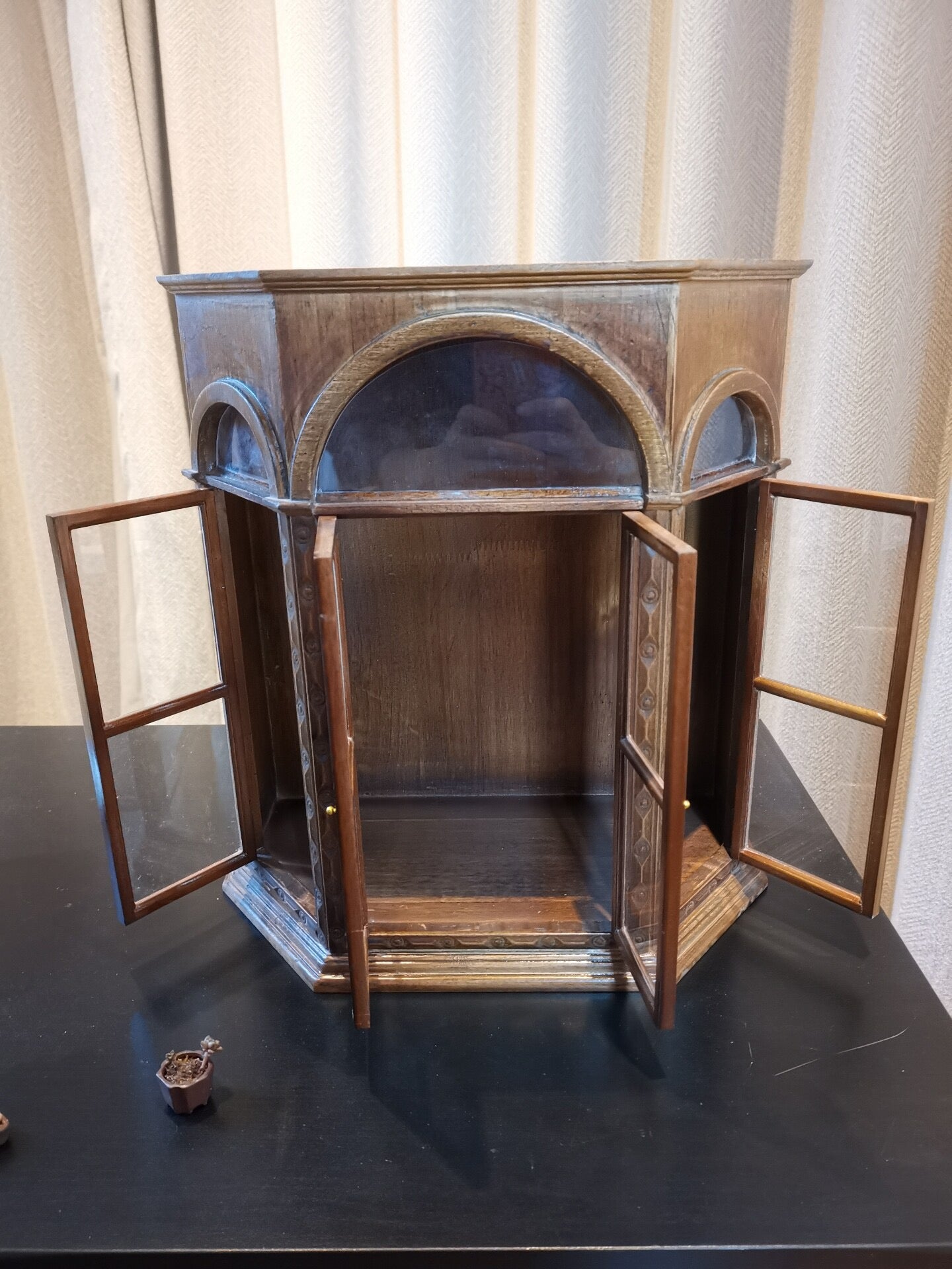 Blythe BJD DOLLHOUSE SHOW ROOM OB 11 BJD BLUYTHE DOLL SHOWCASE/DISPLAYCASE/CARRYCASE WITH 3 SIZE 03
