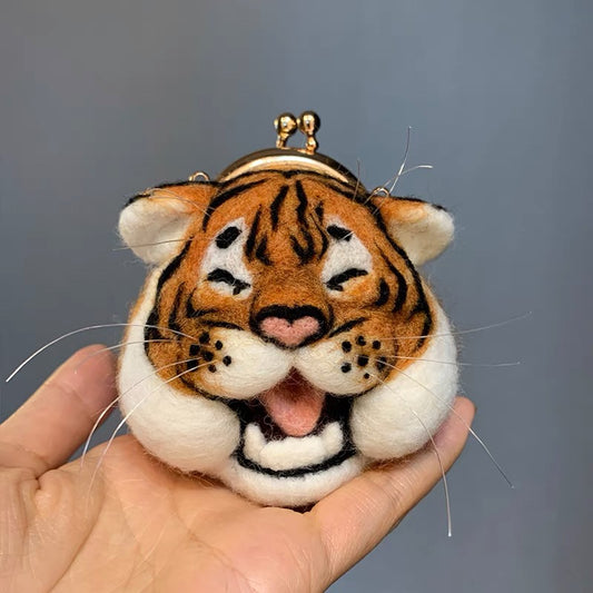 Needle felted wool Felting Animals 《Tigger》Wallets Material Kit Handmade Craft 016