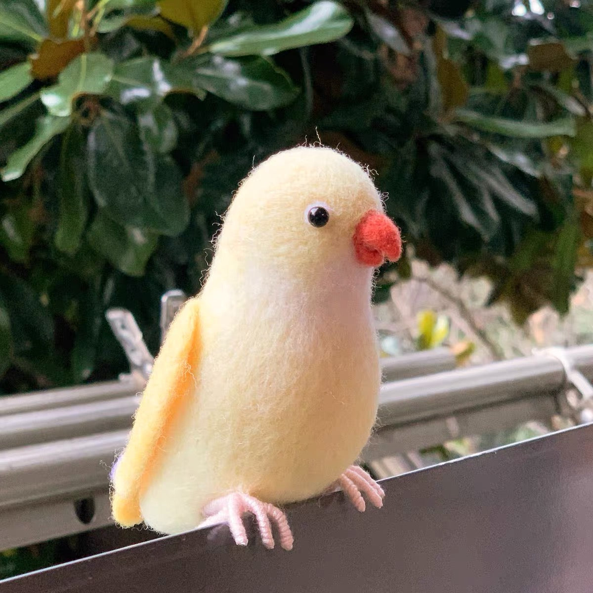 Needle Felting《Parrot》 Material Kit Handmade ,Animal Needle Felting Kit for Beginners 1 Set(3Parrots)061