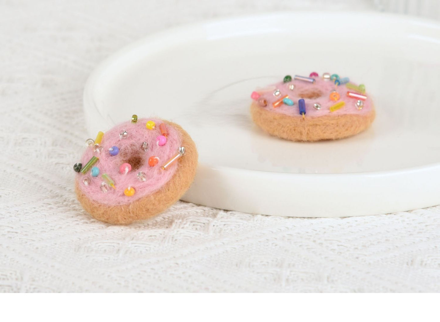 Needle Felting《Cookies》 Material Kit Handmade ,Needle Felting Kit for Beginners 062