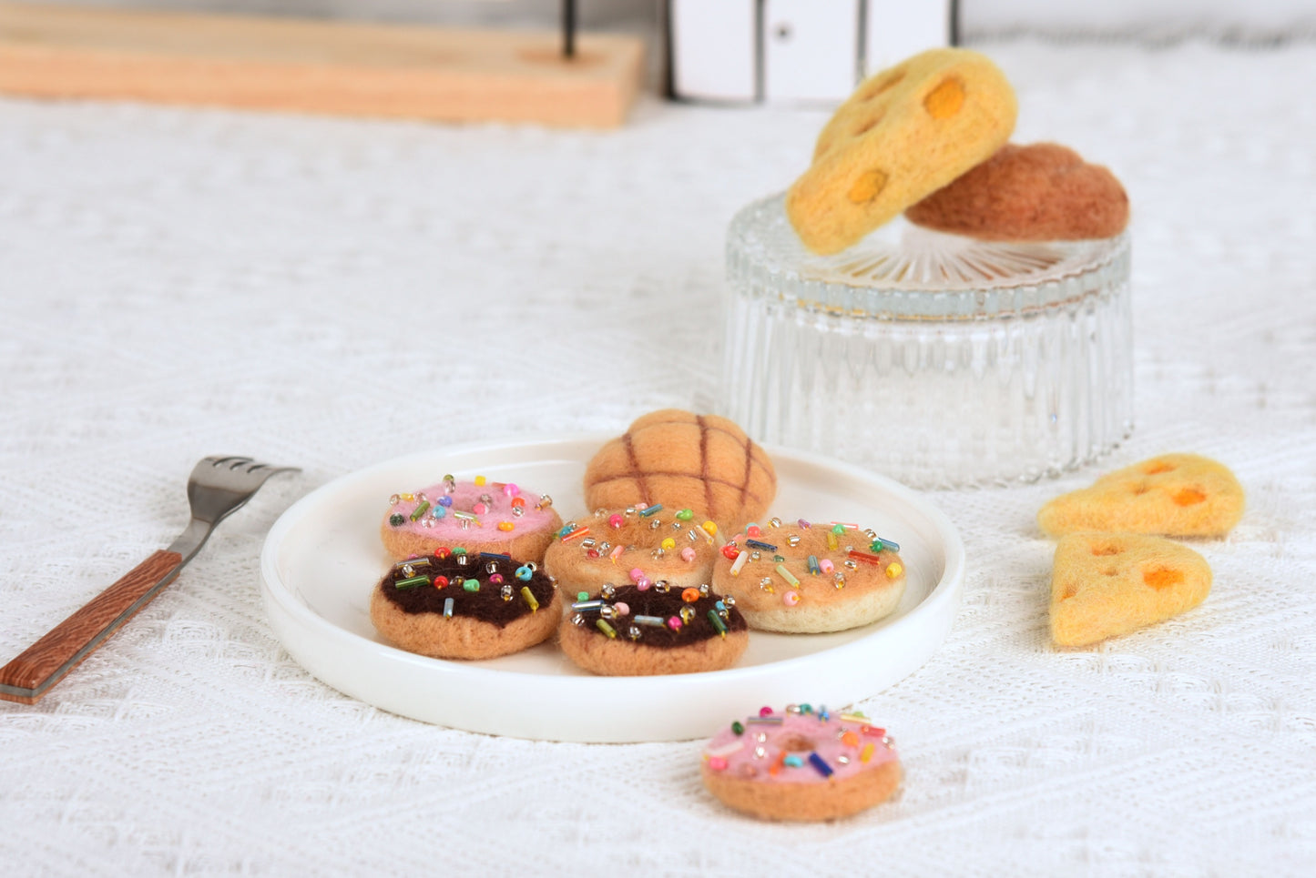 Needle Felting《Cookies》 Material Kit Handmade ,Needle Felting Kit for Beginners 062