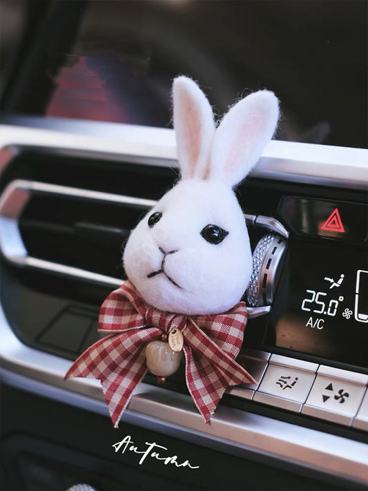 Needle Felting《Bunny》 Material Kit Handmade ,Animal Needle Felting Kit for Beginners 1Set(2 bunnys)059