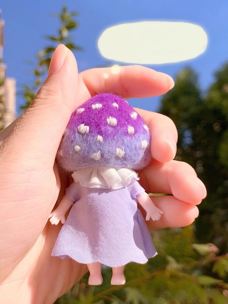 Needle Felting《Mushroom Monster》 Material Kit ,Animal Needle Felting Kit for Beginners 1 Set(2Mushroom Monsters)