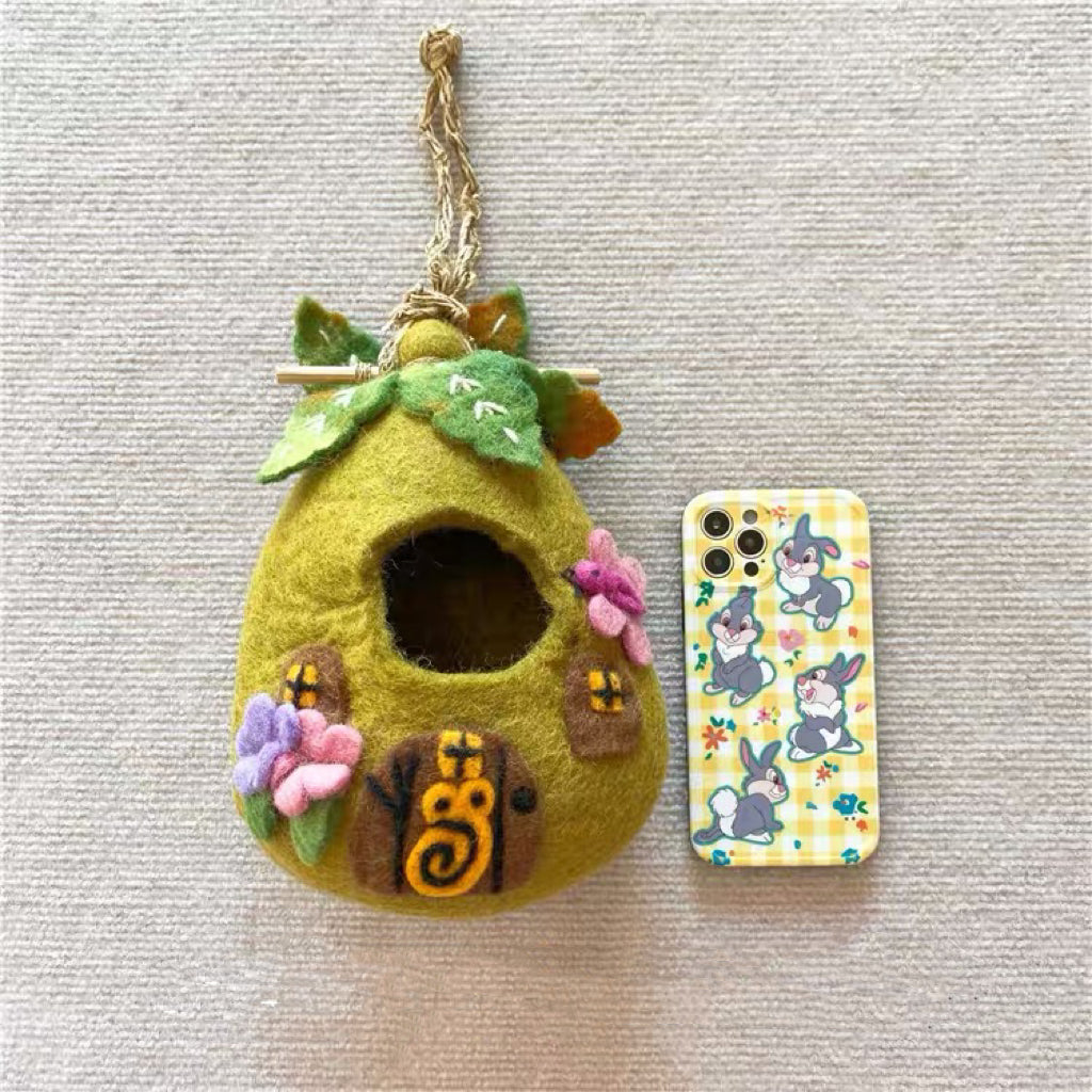 Felt wallet with birdhouse detail,Handmade room decor015