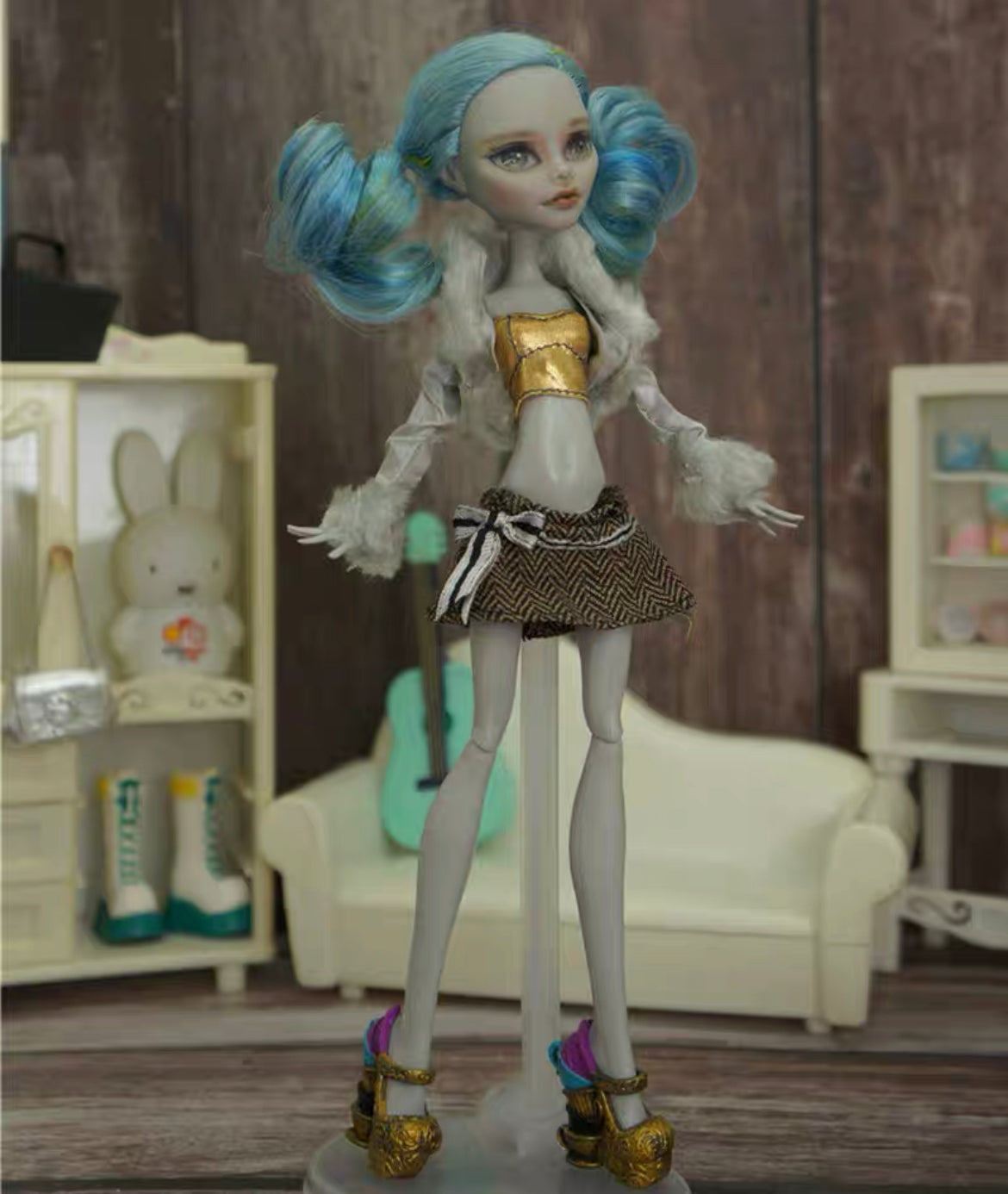 Monster high dolls clothes,dresses,accessories, shoes and clothing 07