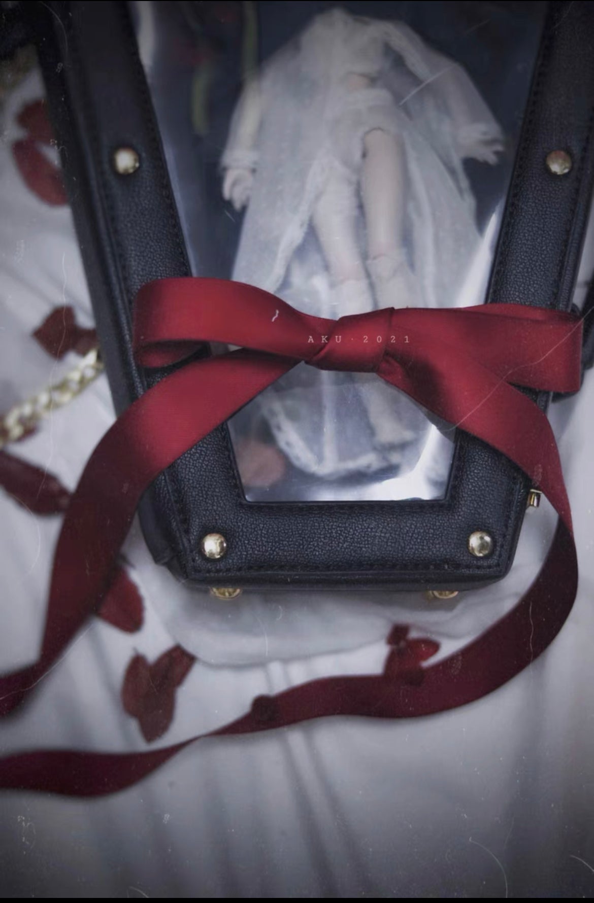 BLYTHE BJD travel bag for Blythe/OB24/1/6BJDProtective For Doll Handcrafted Handmade SHOWCASE/DISPLAYCASE/CARRYCASE 29CM*19CM*9CM