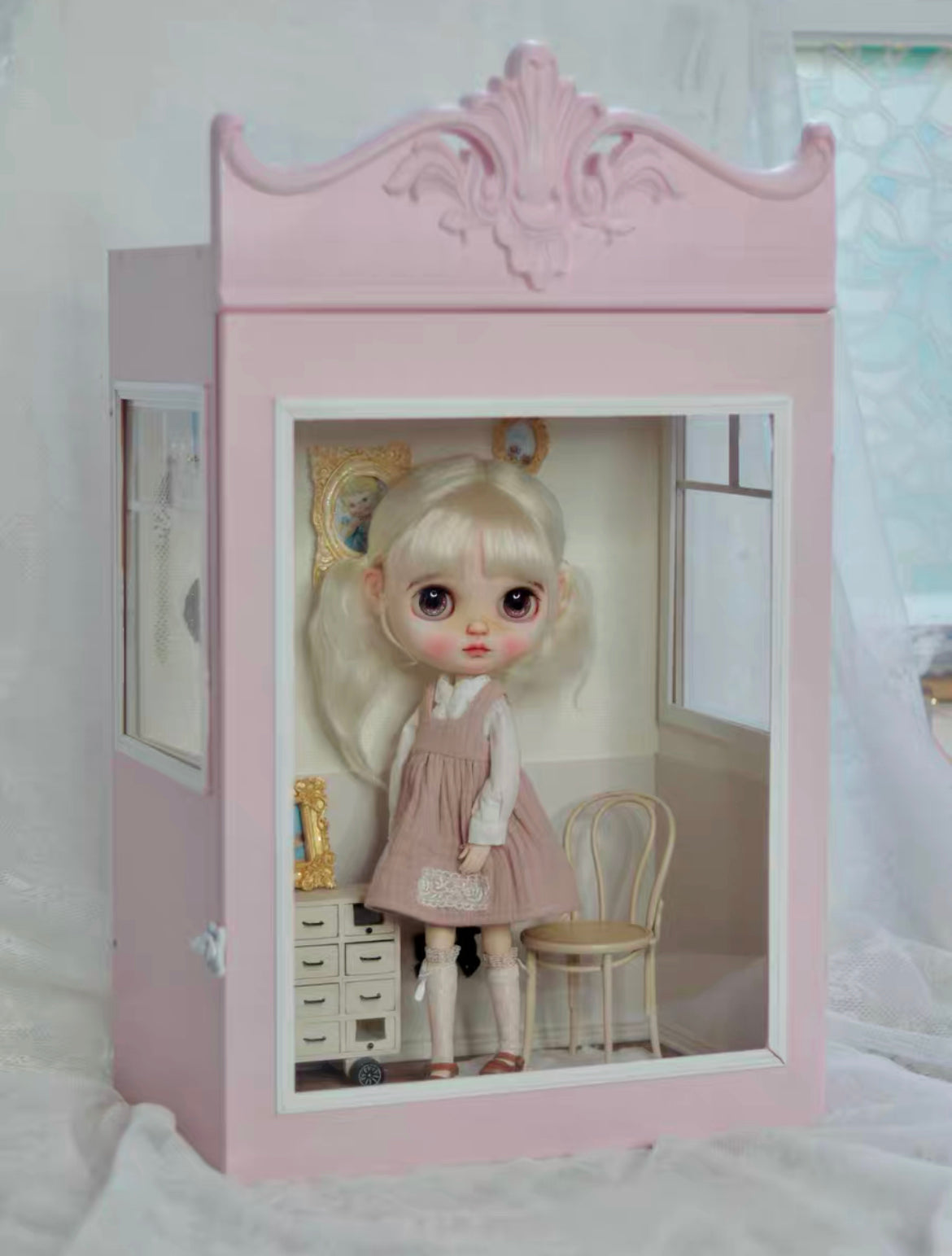 Blythe BJD DOLLHOUSE SHOW ROOM FOR OB 11 BJD BLUYTHE DOLL  42CM  11