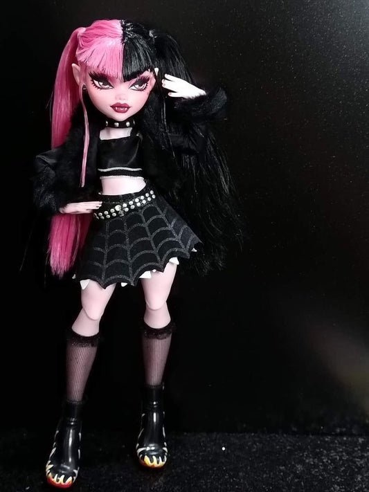 Monster high draculaura 2023