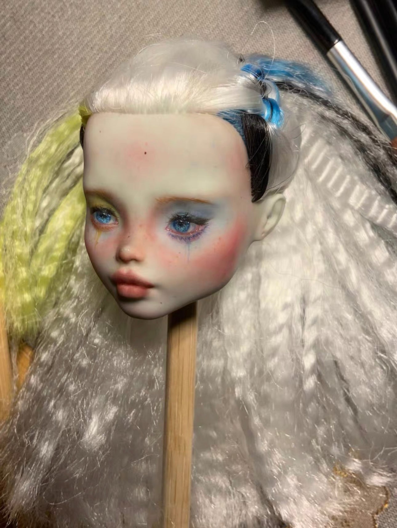 MONSTER HIGH DOLL OOAK CUSTOM，MONSTER HIGH DOLLS REPAINT,FRANKIE,DRACULAURA,LAGOONA - ART DOLL 099