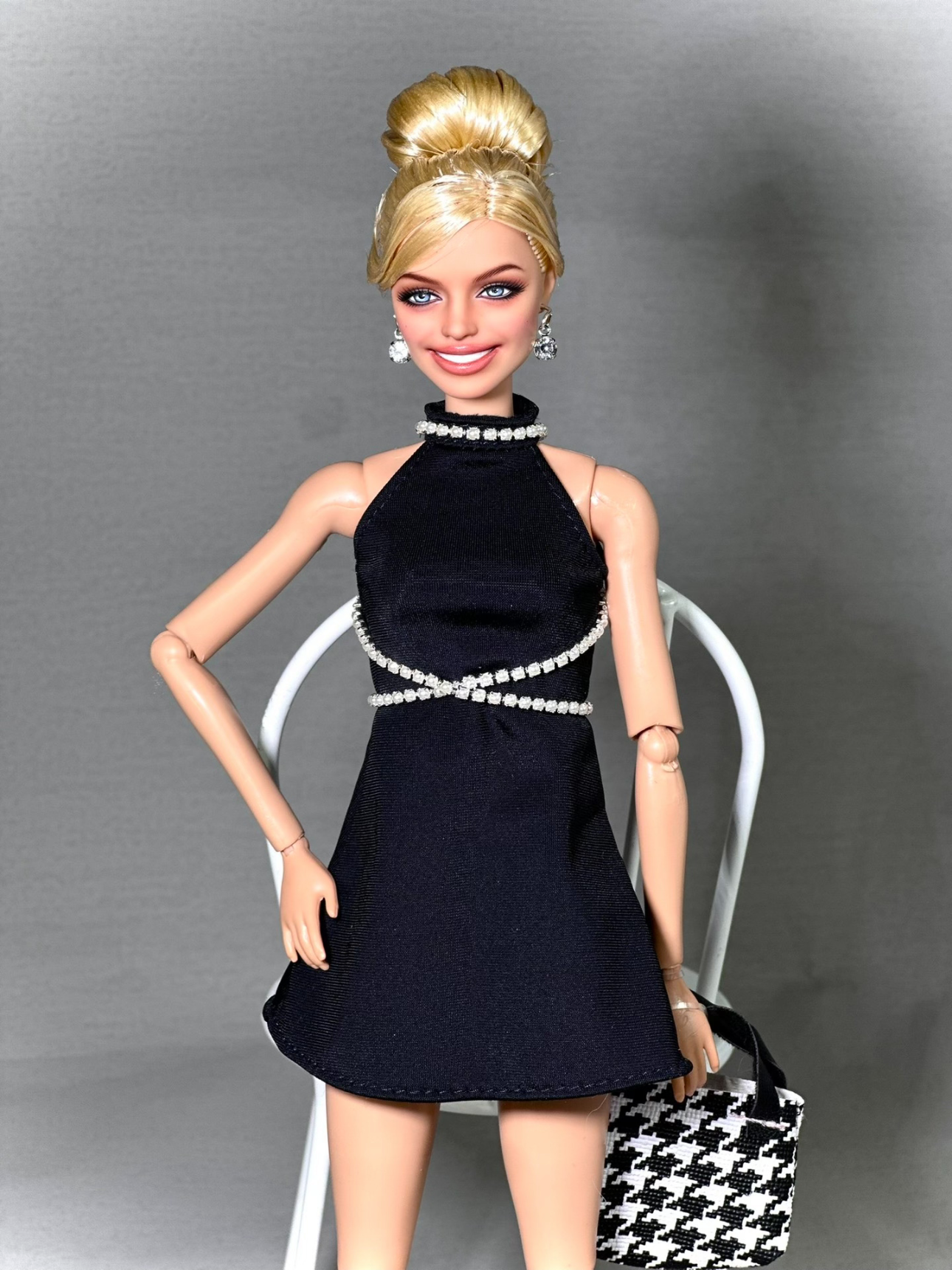 Custom Barbie doll ,Repaint OOAK Barbie Repainted Head,repaint custom OOAK Barbie Commission 001