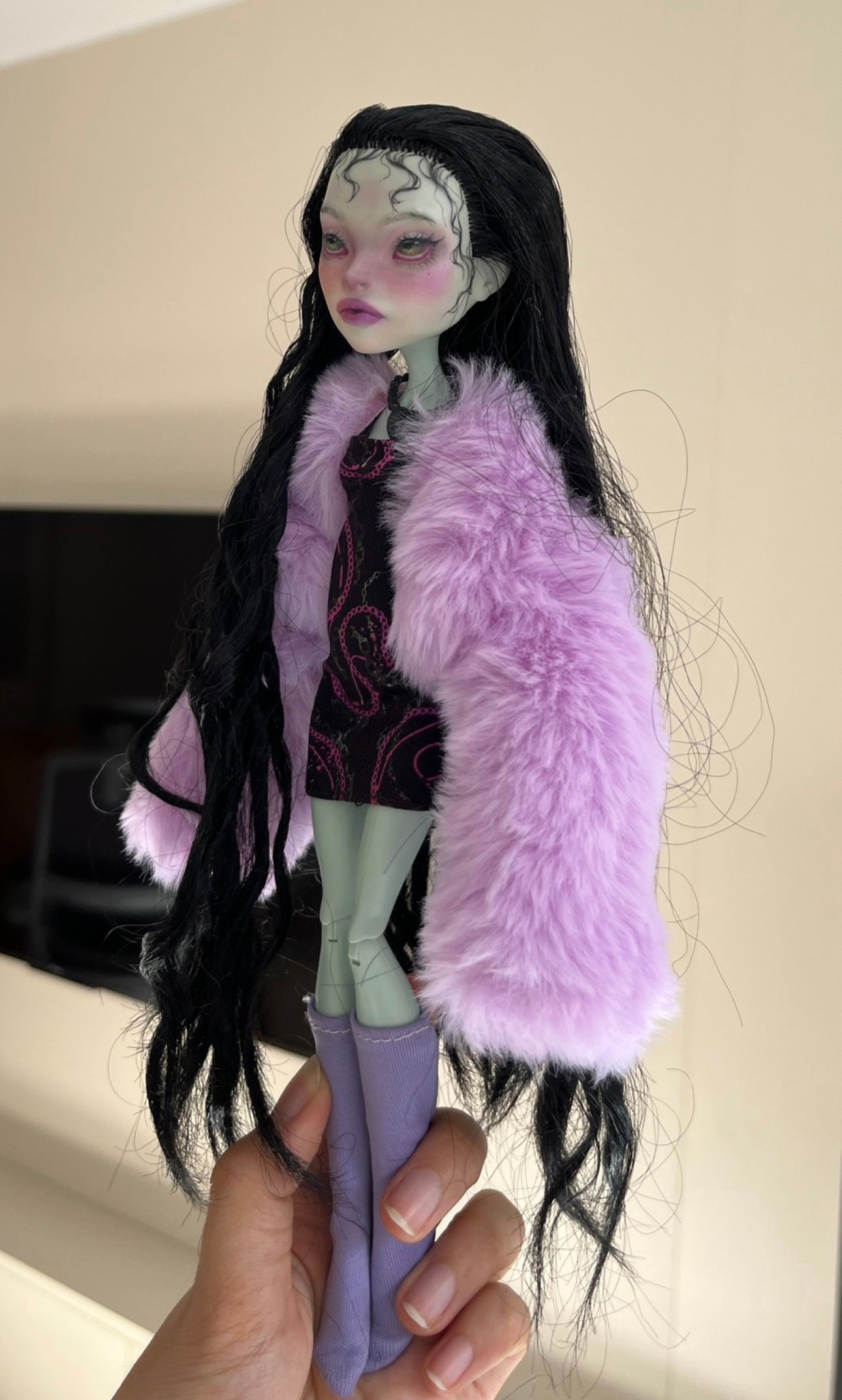 MONSTER HIGH DOLL OOAK CUSTOM，MONSTER HIGH DOLLS REPAINT,FRANKIE,DRACULAURA,LAGOONA ETC.- ART DOLL 0119