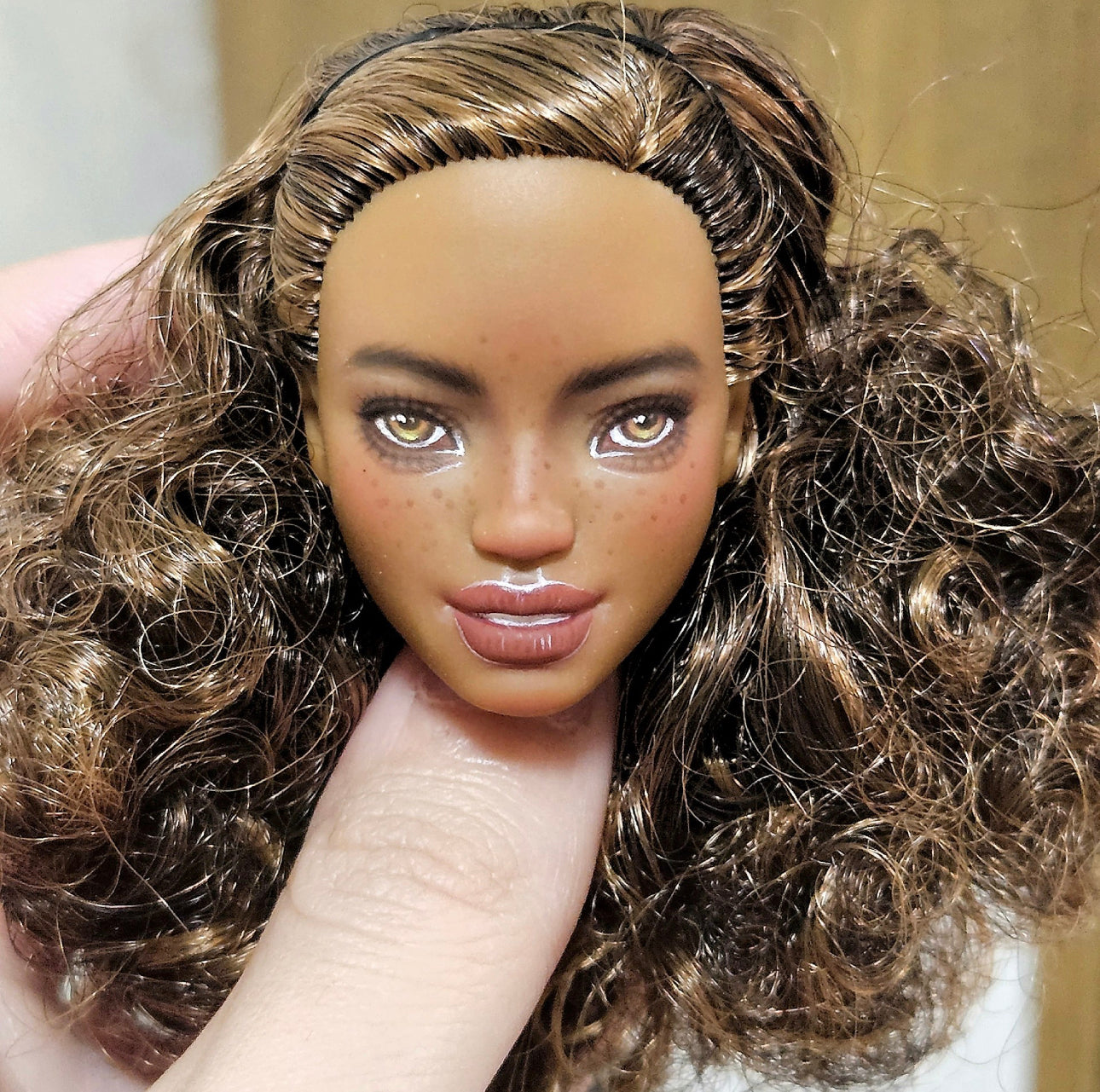 Custom Barbie doll ,Repaint OOAK Barbie Repainted Head,repaint custom OOAK Barbie Commission 02
