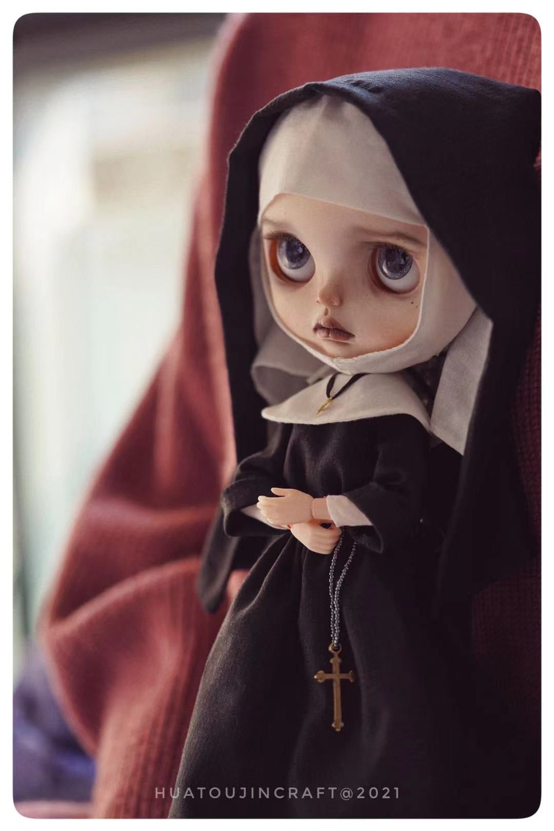 BLYTHE DOLL NUN cloth raw material DRESS 03