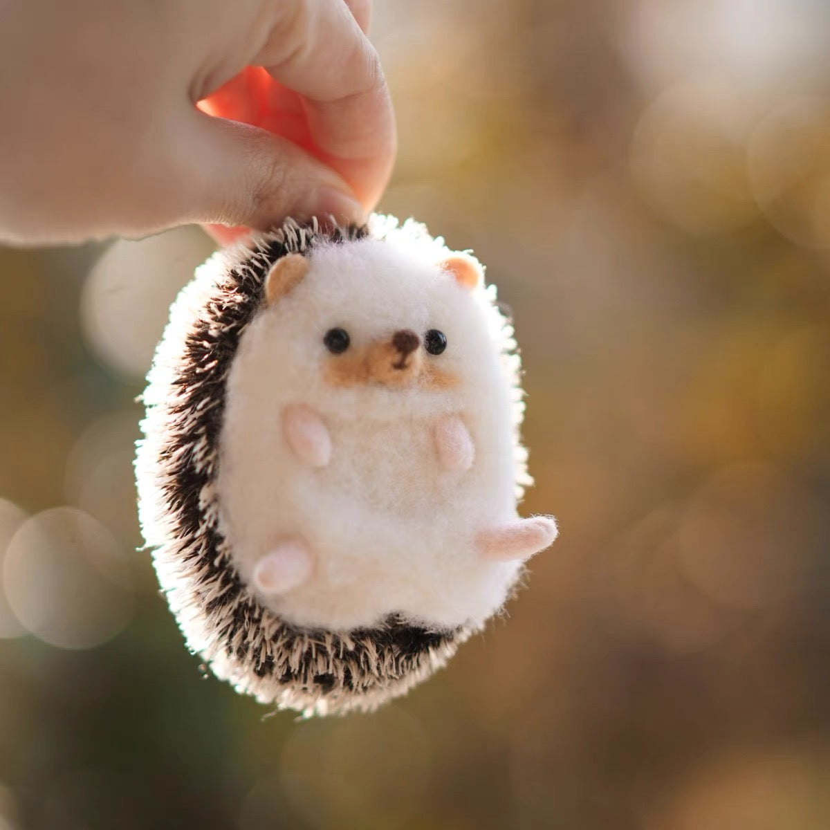 Needle felted wool Felting 《Hedgehogs》Material Kit Handmade Craft Valentine's Day Gift 025