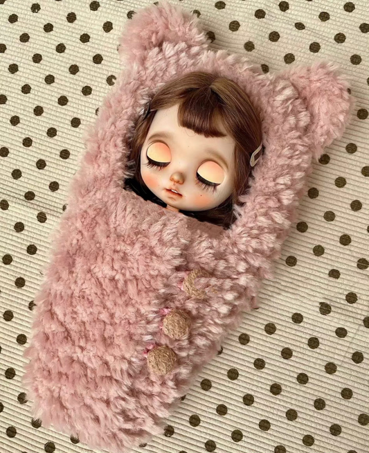 Protective and Stylish Blythe Doll sleep bag - Perfect for Travel and Storage 04