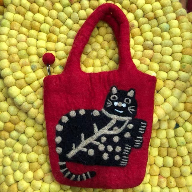 Felt handbag with cats detail,Handmade05