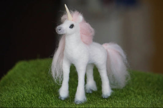 Needle Felted unicorn,Made to Order014
