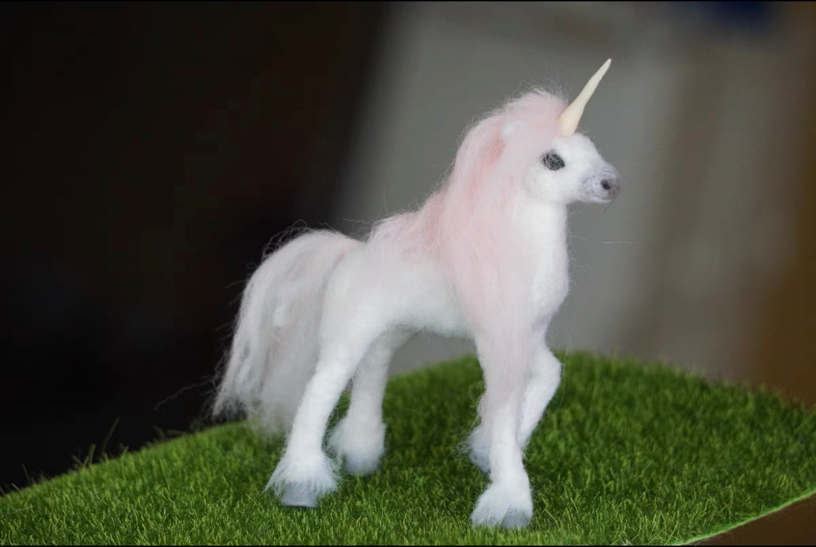 Needle Felted unicorn,Made to Order014