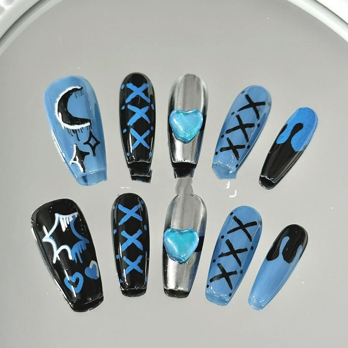 Monster high Frankie Stein inspired press on nails-custom art nails 02