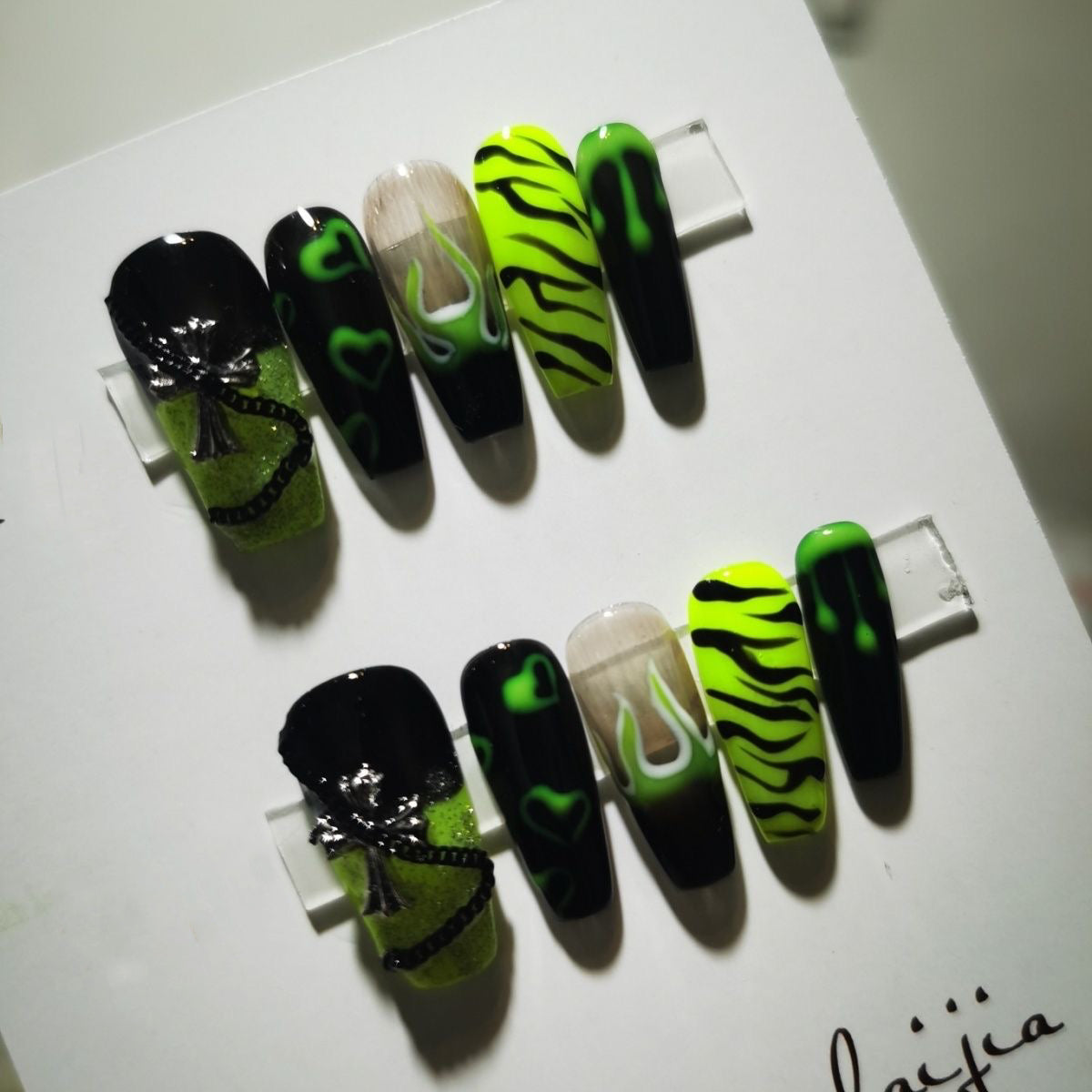 Monster high Scarah Scream inspired press on nails-custom art nails 04