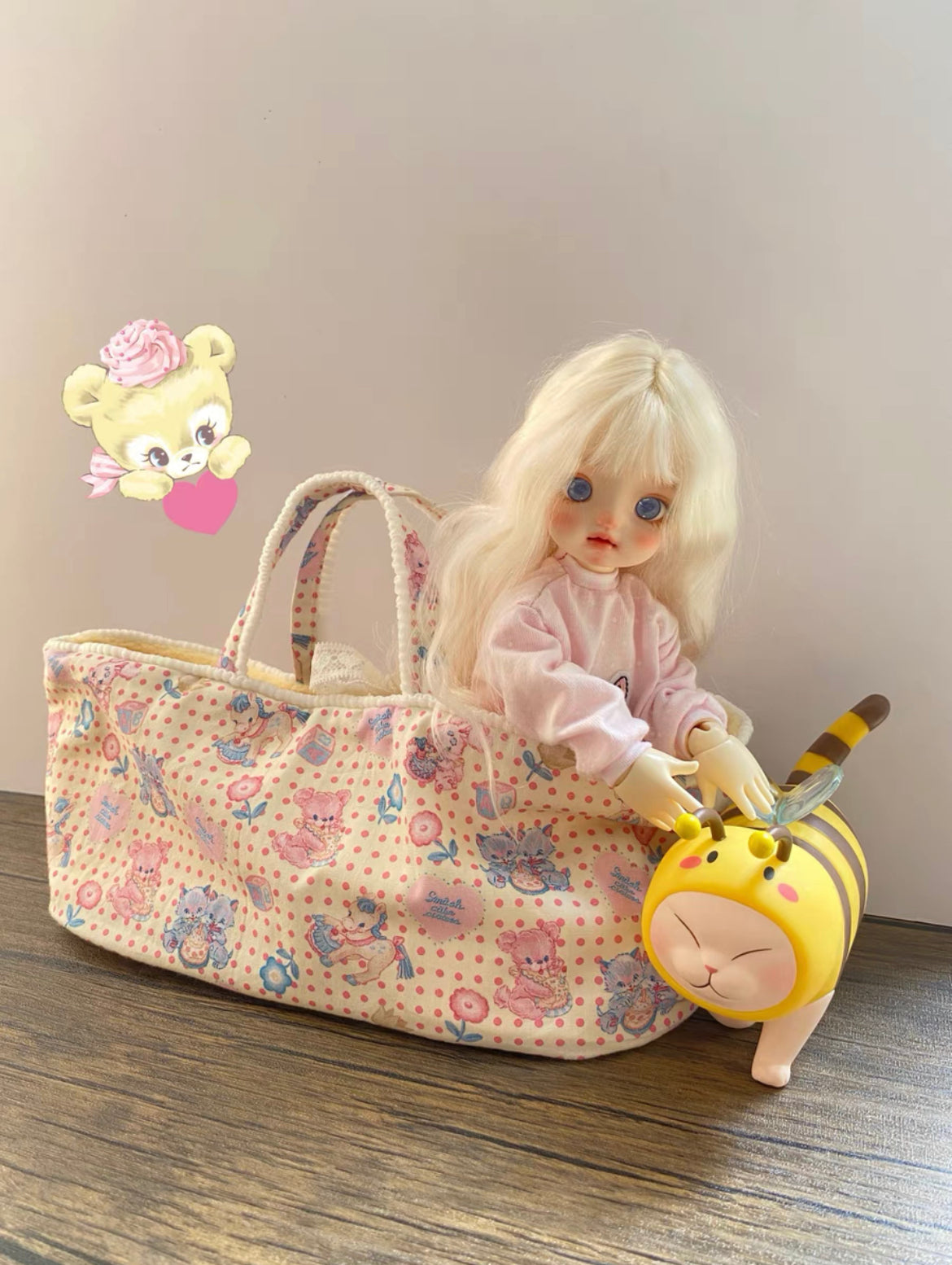 Protective and Stylish Blythe Doll sleep bag - Perfect for Travel and Storage 06