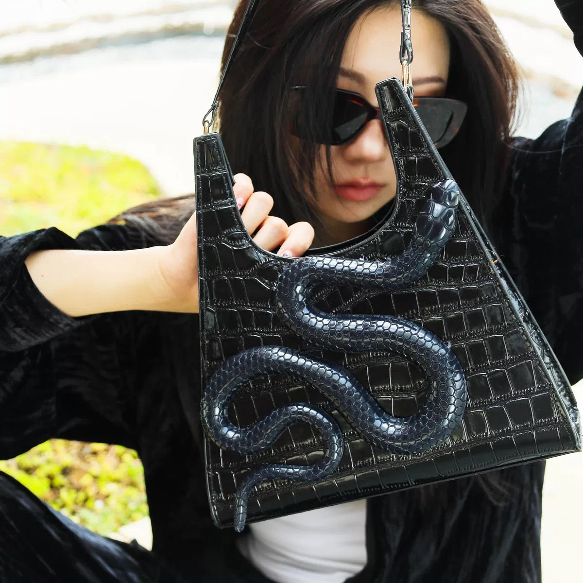 "Gothic Perfection" - Handcrafted Bags with Macabre Details 05