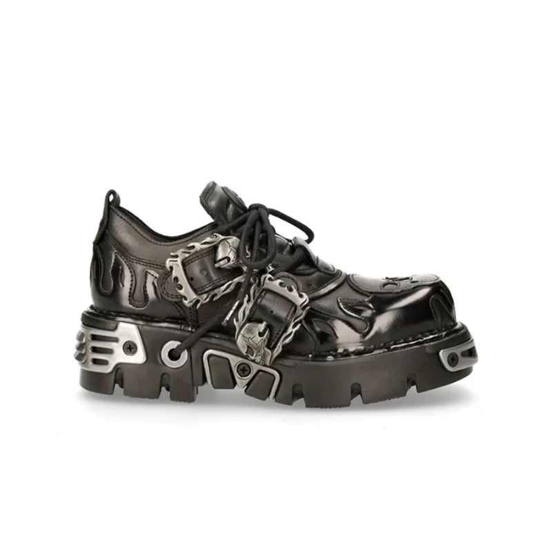 Step into the Dark Side: Gothic Thick-Soled Leather Shoes for a Bold Look 02